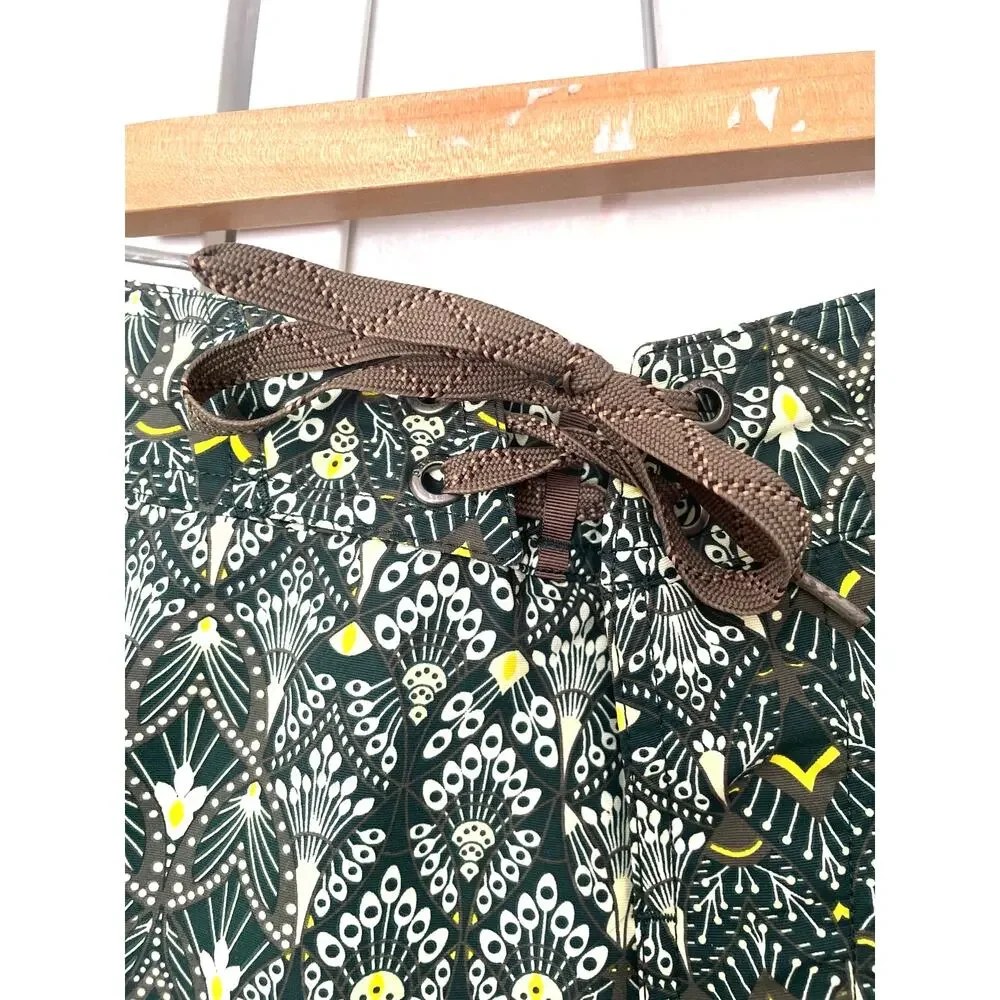 Patagonia Wavefarer Board Shorts Geometric Floral XS Surf Beach Vacation Resort